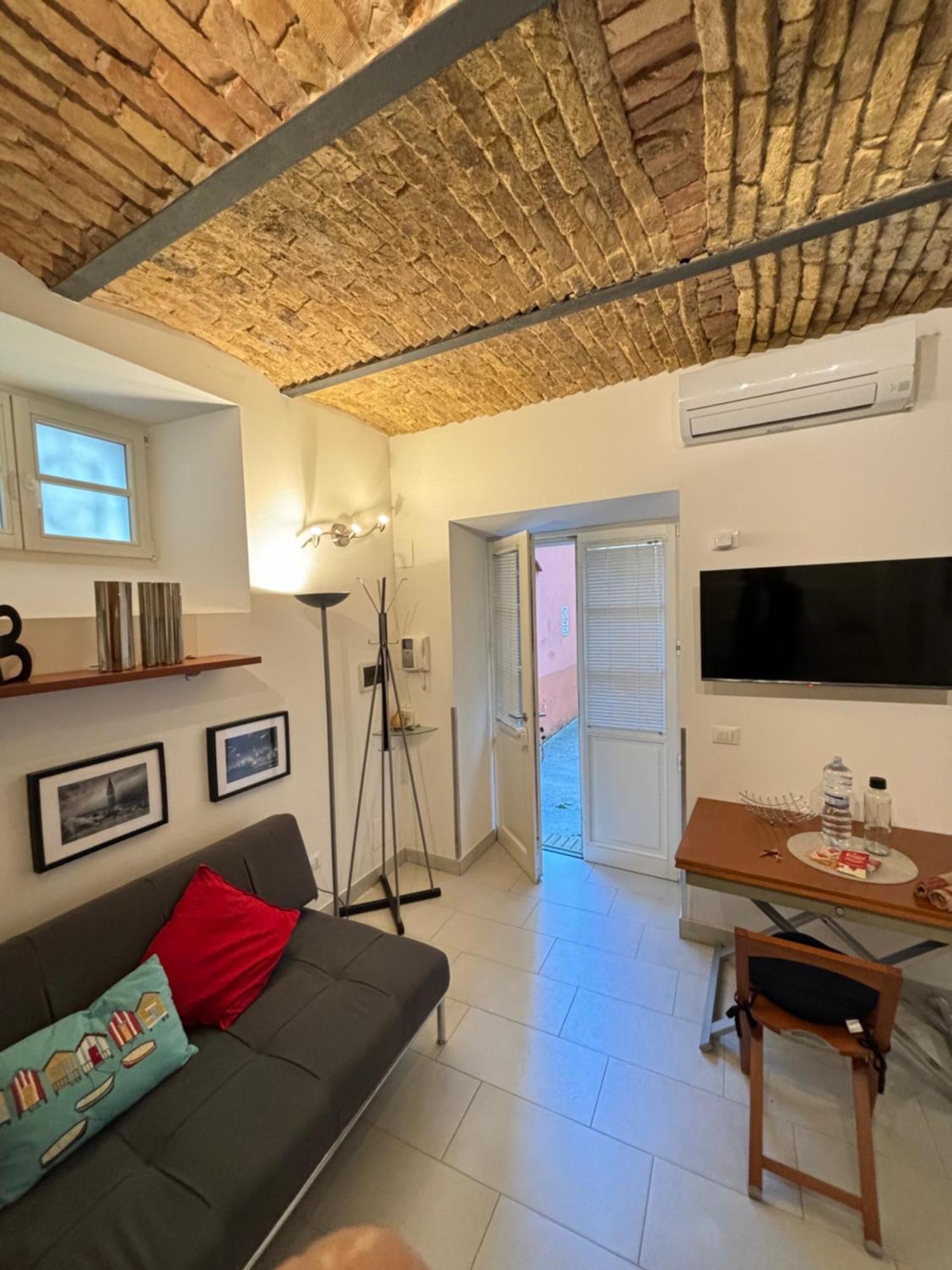 Scala Dei Fabbri Cozy Home ตรีเอสเต ภายนอก รูปภาพ
